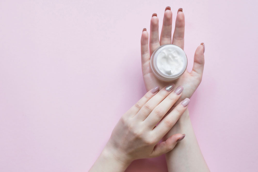 10 Best Moisturizers for Aging Skin