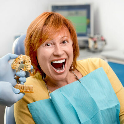 14 mistakes to avoid after a dental implant procedure