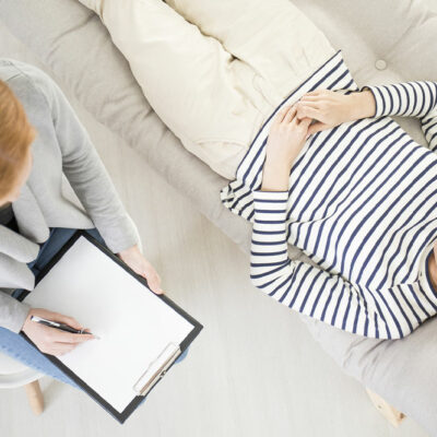 9 Common Questions to Ask When Choosing a Therapist