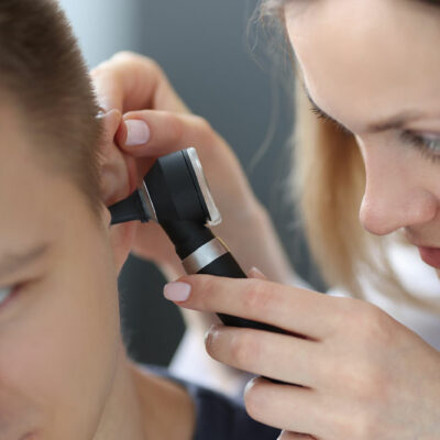 Ear problems triggered by excessive sugar and their symptoms