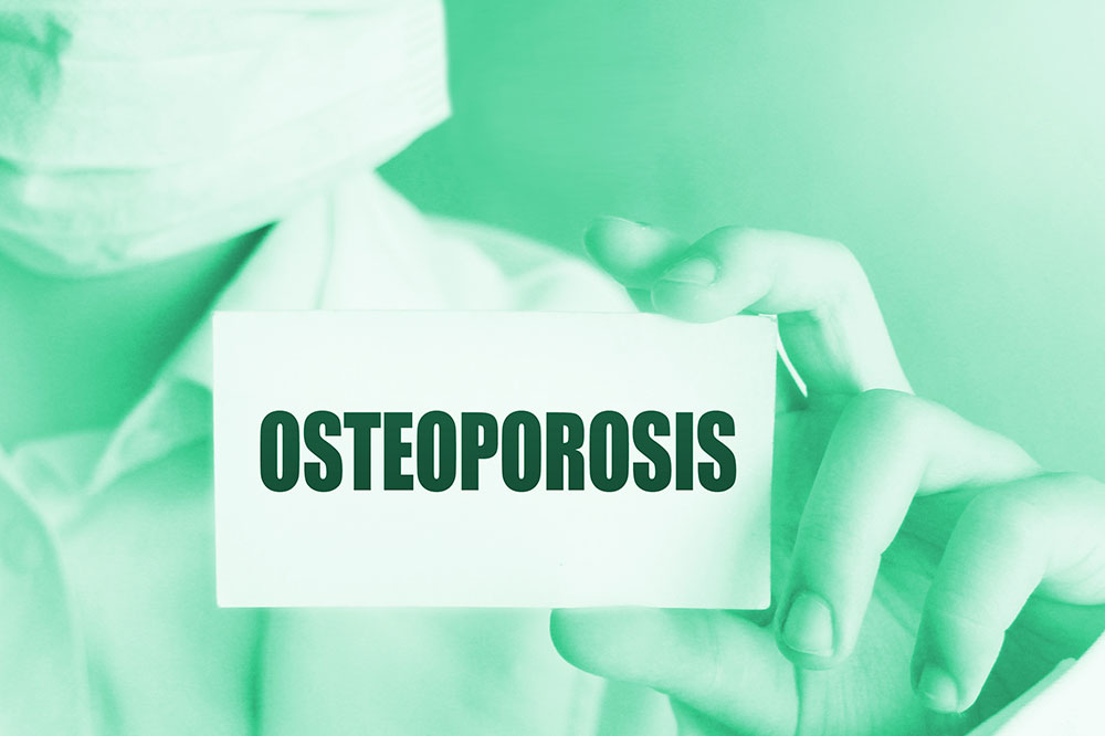 Signs, causes, and risk factors of osteoporosis